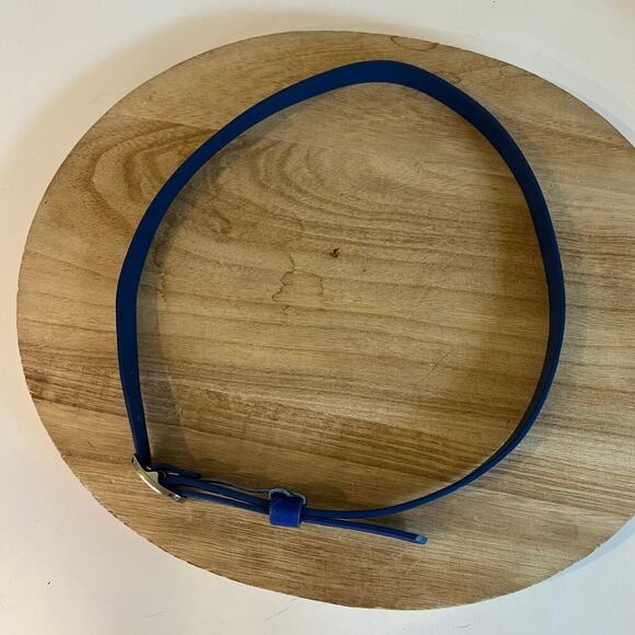 Vintage 90s Blue Genuine Leather Golden Buckle Belt Size Medium - Picture 4 of 7